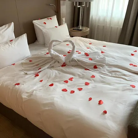 Vienna House Qf Hotel