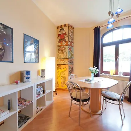 Grosse Ferienwohnung In Dresden-lobtau * Dresden