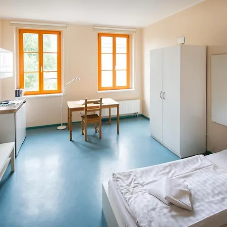 Gastehaus Des Goethe Instituts * Dresde