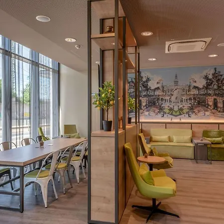 Hotel Super 8 By Wyndham Dresden