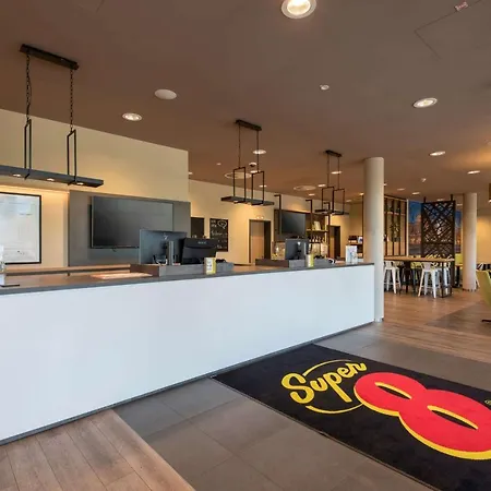 Super 8 By Wyndham 3* Dresden