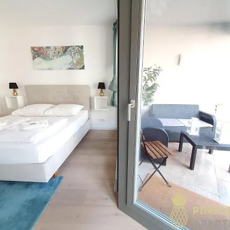 Appartement Pineapple Luxus Im Palais Am Neumarkt Dresden