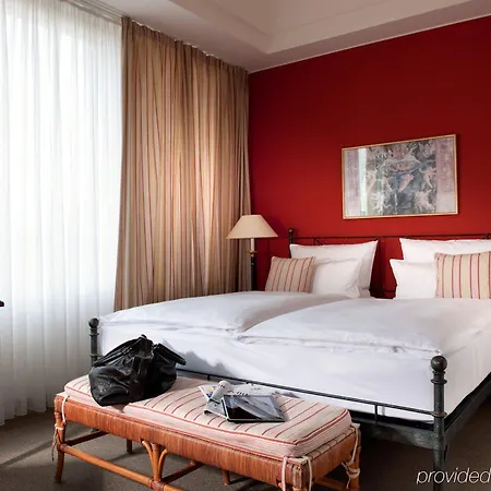 Elbflorenz Hotel