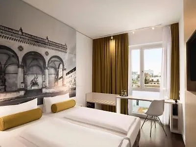 Super 8 By Wyndham Hotel Dresden