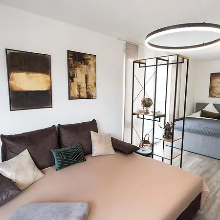 Apartment Stylisches Im Herzen Von + Parkplatz + Netflix + Self Check-in Dresden