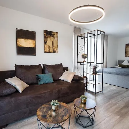 Stylisches Im Herzen Von + Parkplatz + Netflix + Self Check-in Dresden