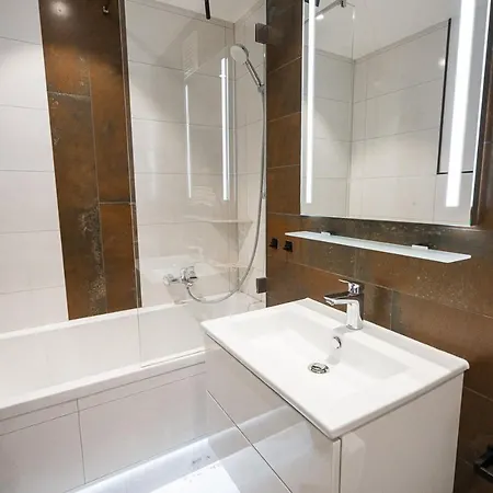 Apartment Stylisches Im Herzen Von + Parkplatz + Netflix + Self Check-in Dresden
