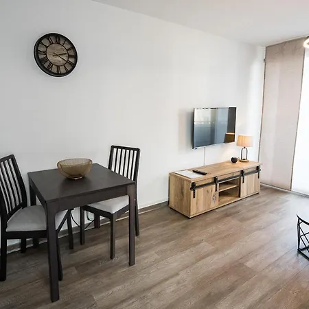 Stylisches Im Herzen Von + Parkplatz + Netflix + Self Check-in Dresden