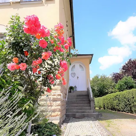 Villa Freia Dresden - Exklusive Ferienwohnung Zum Erholen & Entspannen Apartment Dresden