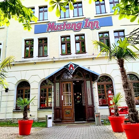 Mustang Am Grossen Garten Hotel 3*