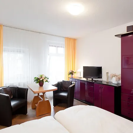 Muenzgasse An Der Frauenkirche Aparthotel 3*