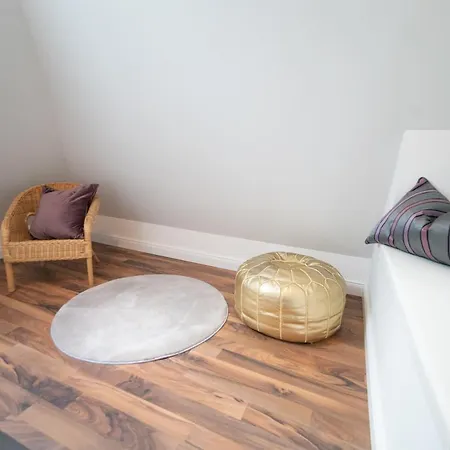 Privatsphaere Im Kutscherhaus Der Golding Apartment
