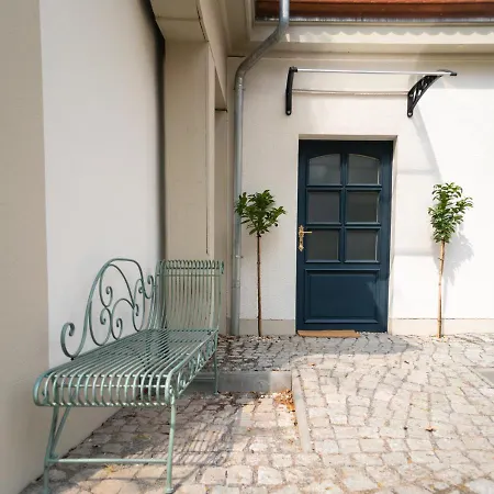 Privatsphaere Im Kutscherhaus Der Golding Apartment