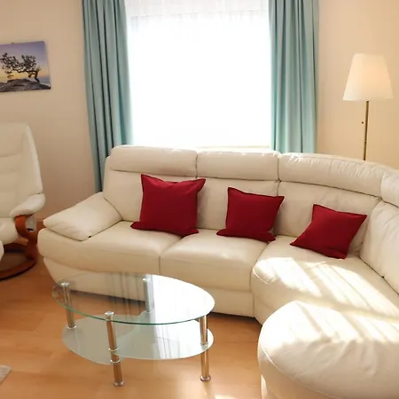 Holiday home Liebevoll Eingerichtetes Haus Mit Grossem Garten In - Telefonnummer Und Video Unter Www Fhvn De