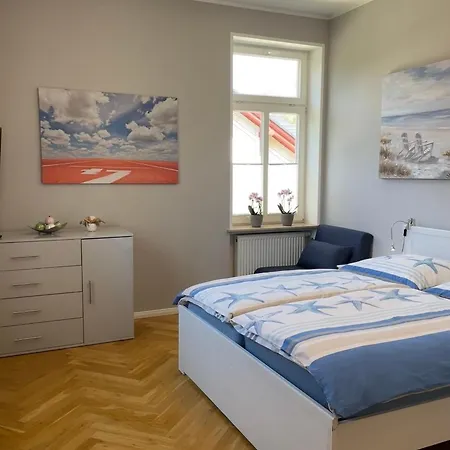 Апартаменты Helle Terrassenwohnung In Traumlage Von