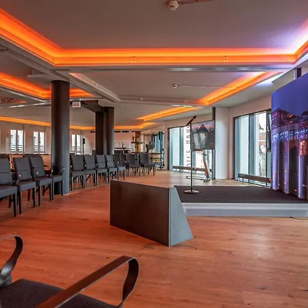 Aparthotel Staycity Centre