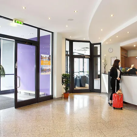 Western Macrander Hotel
