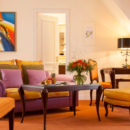 Relais & Chateaux Buelow Palais 5* ドレスデン