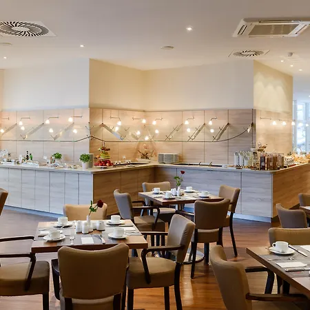 Amedia Elbpromenade, Trademark Collection By Wyndham 3*