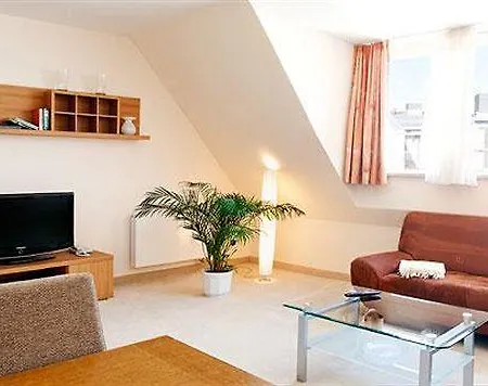 Altes Aparthotel 4*