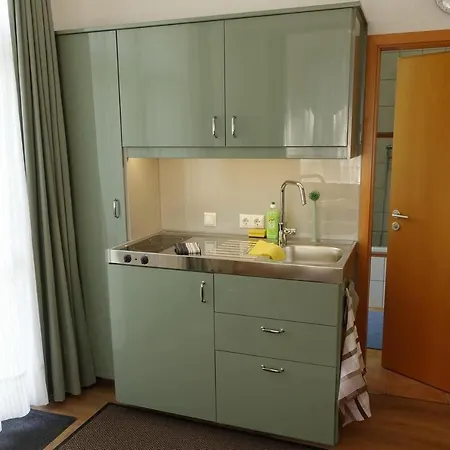 Campus Ernst Apartment