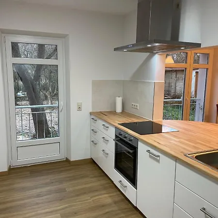 Apartment-haus Landeskrone Dresden