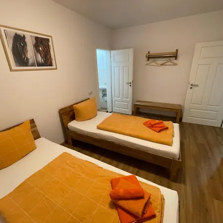Apartment-haus Landeskrone *