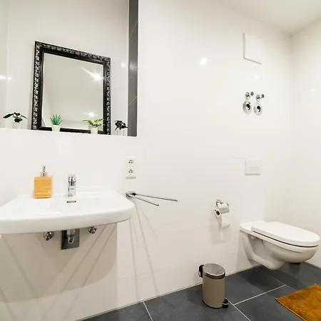 Fullhouse - - A6 - Washing Machine - Terrace - Nespresso Apartment