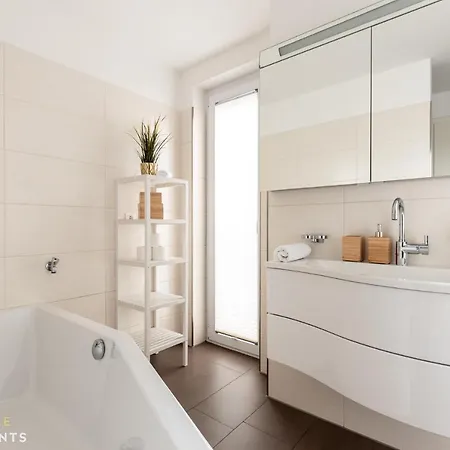 Pineapple Zwinger Iii - 86 Qm - 1x Free Parking * Dresden