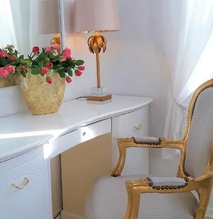 Apartment Villa Freia Dresden - Exklusive Ferienwohnung Zum Erholen & Entspannen *