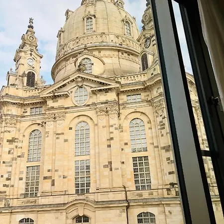 Altes Aparthotel 4*