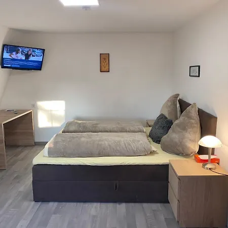 Zimmervermietung Abir * Drezda