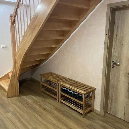 Apartment-haus Landeskrone Dresden