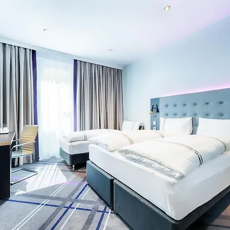 Premier Prager Strasse Hotel 3*