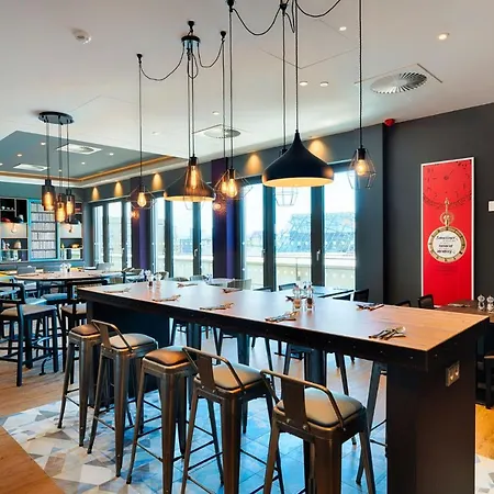 Premier Prager Strasse Hotel