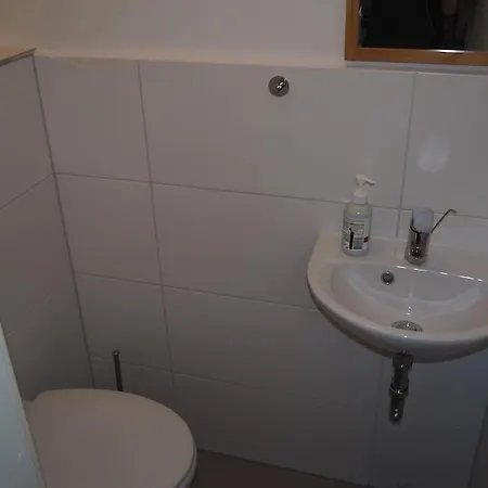 Apartment 3-raum Wohnung, Fuer Monteure *