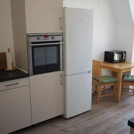 Apartment 3-raum Wohnung, Fuer Monteure