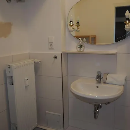3-raum Wohnung, Fuer Monteure Apartment