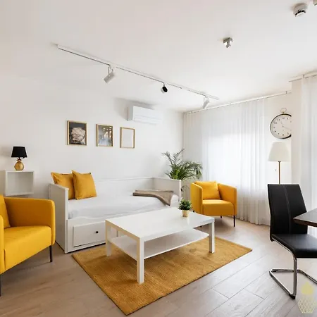 Apartment Pineapple Zwinger Ix - 80 Qm - 1x Free Parking - Dresden