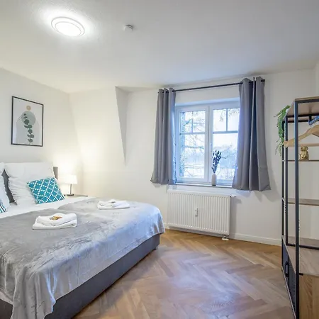 Coview - Design - 2 Schlafzimmer - Kueche - Highspeed Wlan Apartament *
