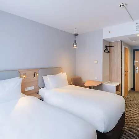 Express Zentrum By Ihg 3*