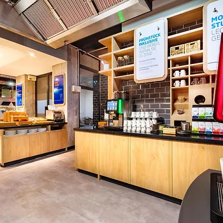 فندق Express Zentrum By Ihg 3*