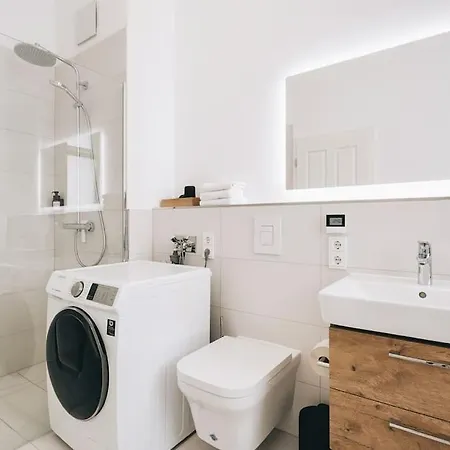 Apartman Tip! Design-apartment In Toplage 75qm In Szeneviertel Drezda