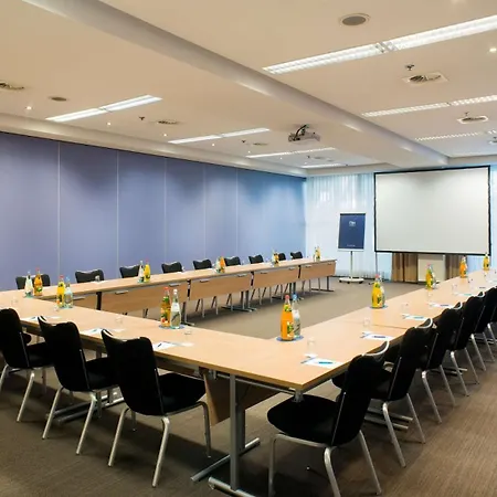 Nh Neustadt Hotel 4*