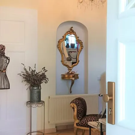 Villa Freia Dresden - Exklusive Ferienwohnung Zum Erholen & Entspannen Apartment *
