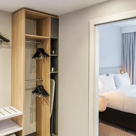 Express Zentrum By Ihg فندق 3*