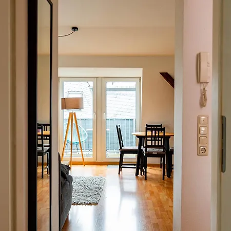 Apartment Apartmenthaus Rankestrasse 4 *