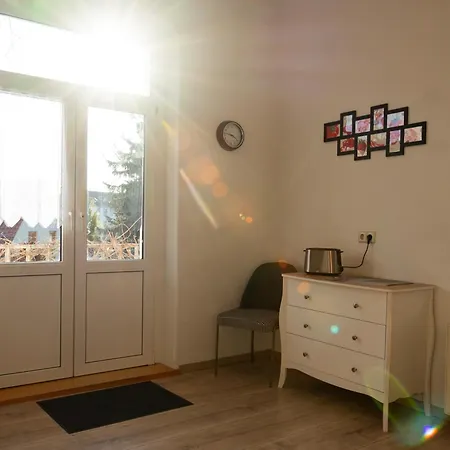 Apartmenthaus Rankestrasse 4 Apartment