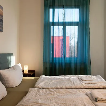 Apartmenthaus Rankestrasse 4 Apartment *