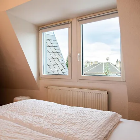Apartmenthaus Rankestrasse 4 Apartment Dresden